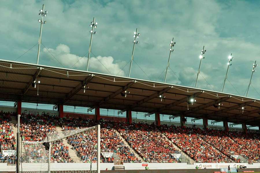 Zagłębie chwali się nowym rekordem frekwencji, kibice Lecha znów pomogli