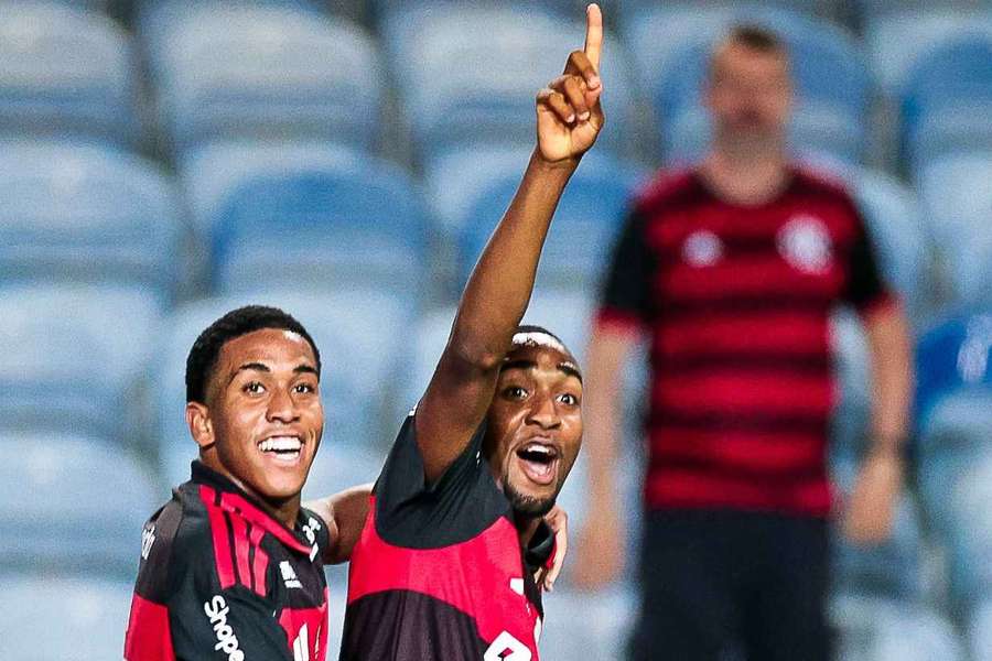 Lorran foi lançado ao intervalo e abriu o marcador no Estádio Algarve