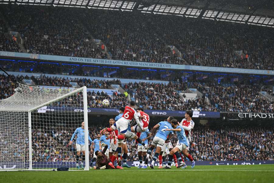 La tête de Gabriel contre City.