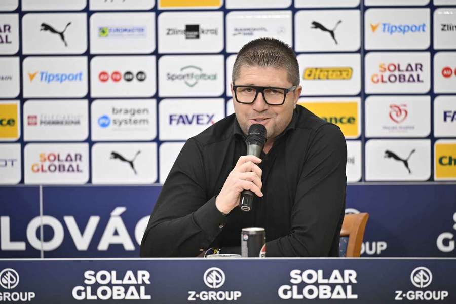 Sportovní ředitel Veliče Šumulikoski změny ve vedení Slovácka ustál. Sportovní ředitel Veliče Šumulikoski změny ve vedení Slovácka ustál.