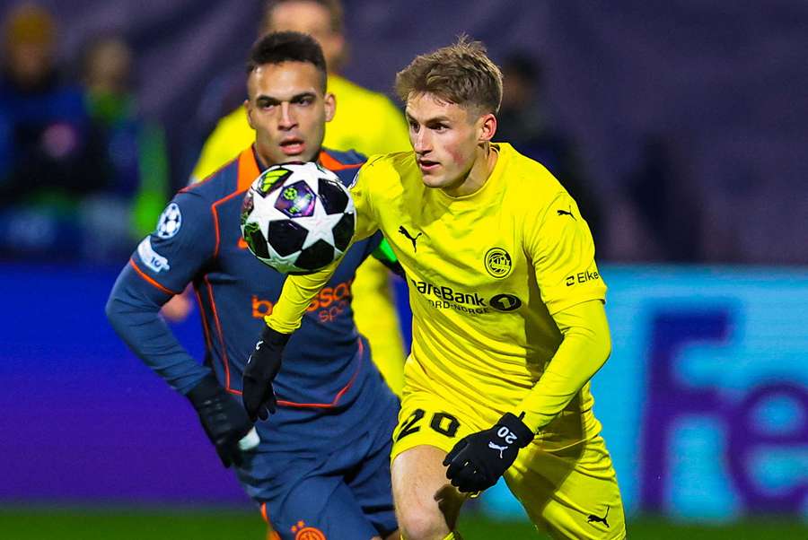 Lautaro Martinez hunts down Fredrik Sjovold for the ball