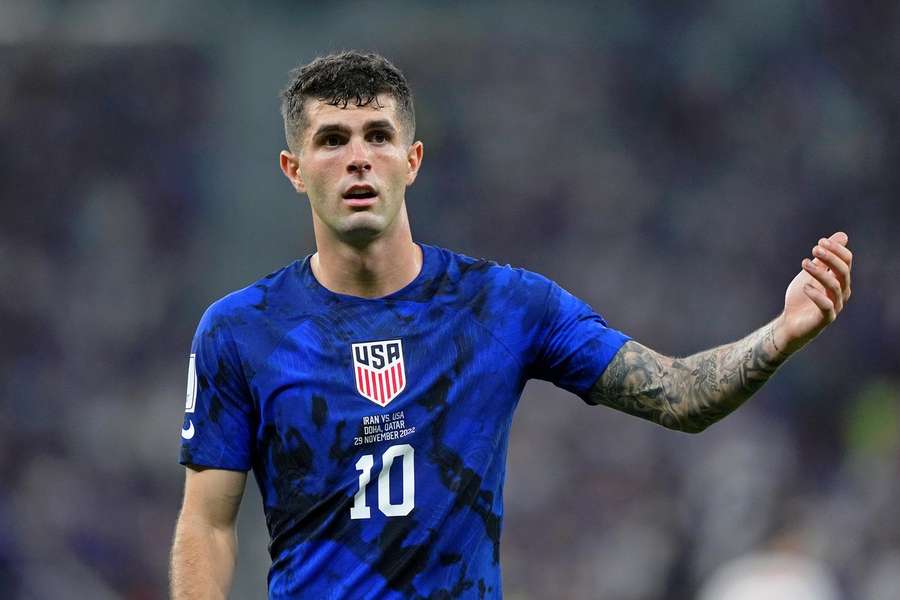 Pulisic sofreu uma pancada no lance do gol da vitória dos Estados Unidos