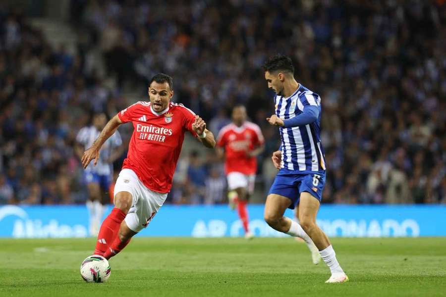 Pavlidis foi o herói do Benfica