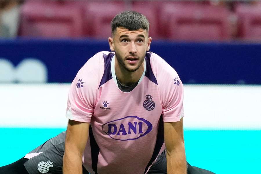 Joan García deve ser titular do Barcelona