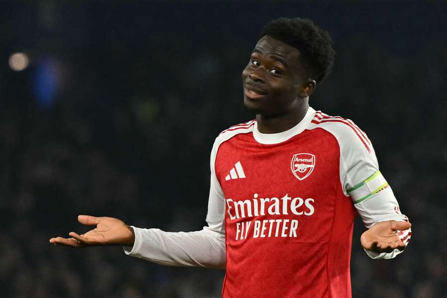 Bukayo Saka decidiu partida a favor do Arsenal