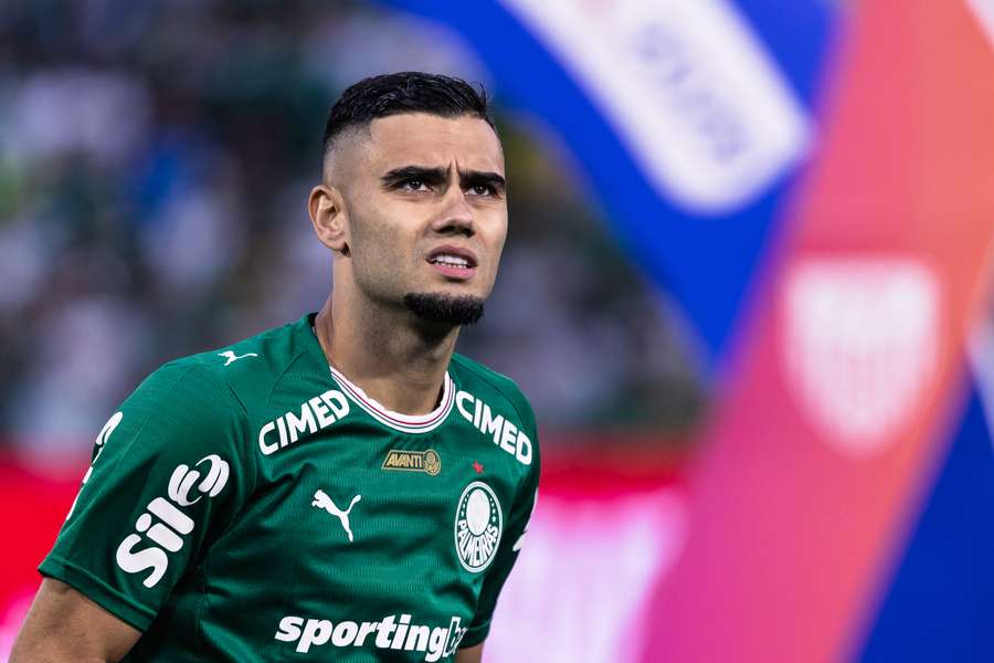 Andreas justificou pisões na marca do pênalti