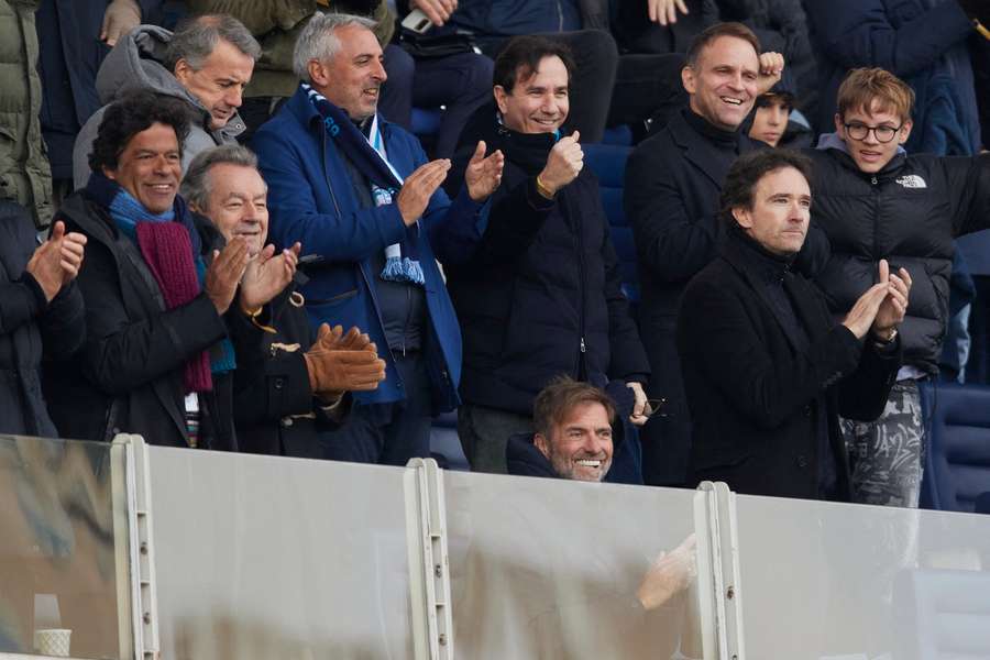 Klopp rozdával úsmevy na všetky strany.