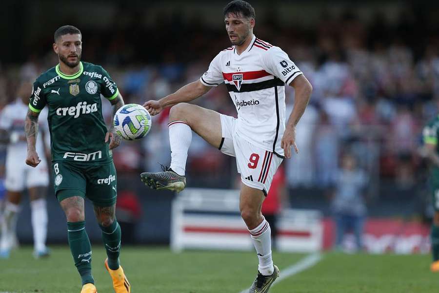 Calleri tem contrato com o Tricolor até o final de 2026