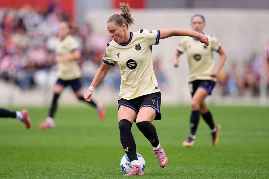 Najpierw kolejny gol, kwadrans później łzy i kontuzja - co dalej z Ewą Pajor?