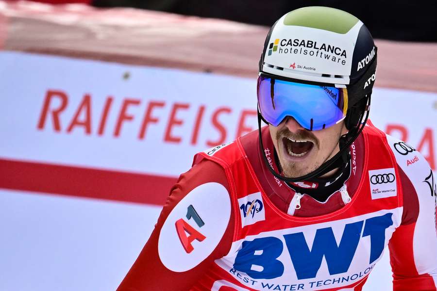 Manuel Feller gewann den Slalom in Wengen.