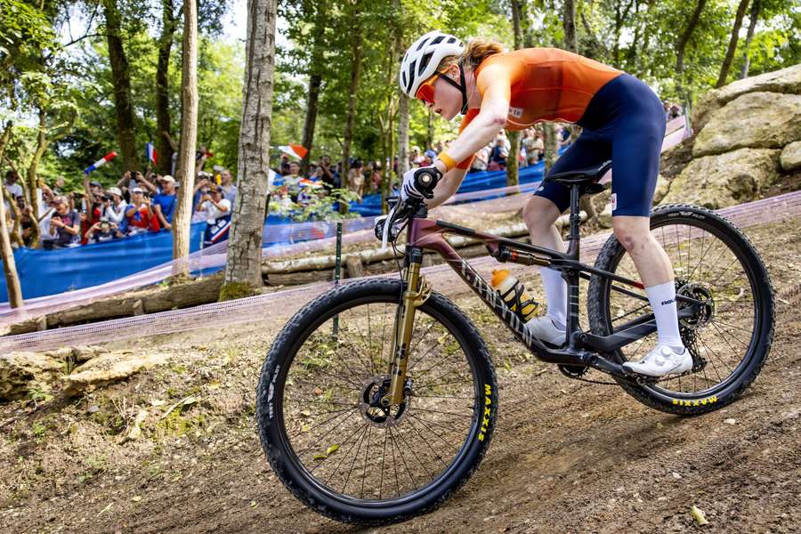 Pieterse grijpt op WK mountainbike naast medailles in korte race