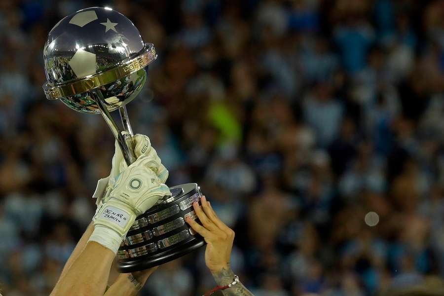 Playoffs da Sul-Americana começam em 15 de julho