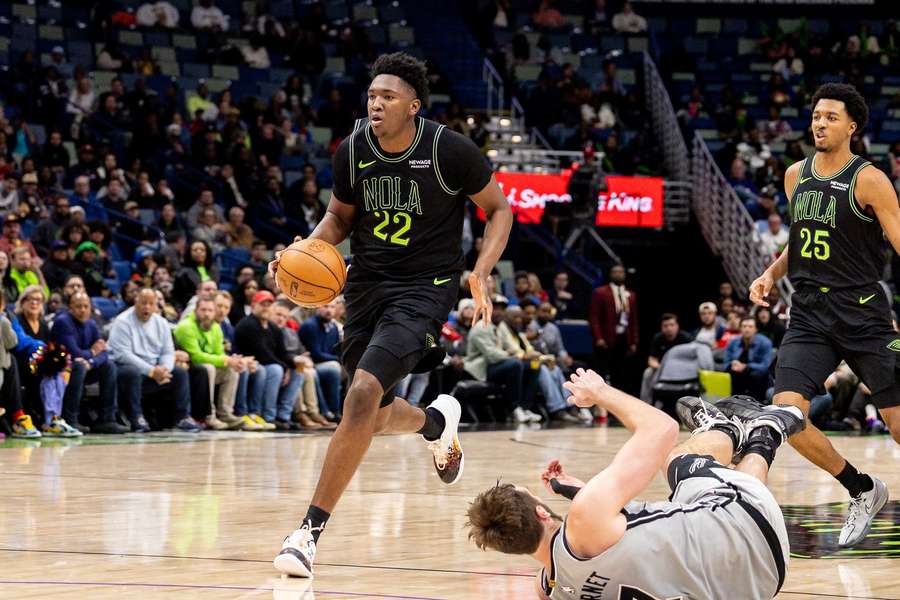 Queen vyčaroval cenné triple double. Queen vyčaroval cenné triple double.