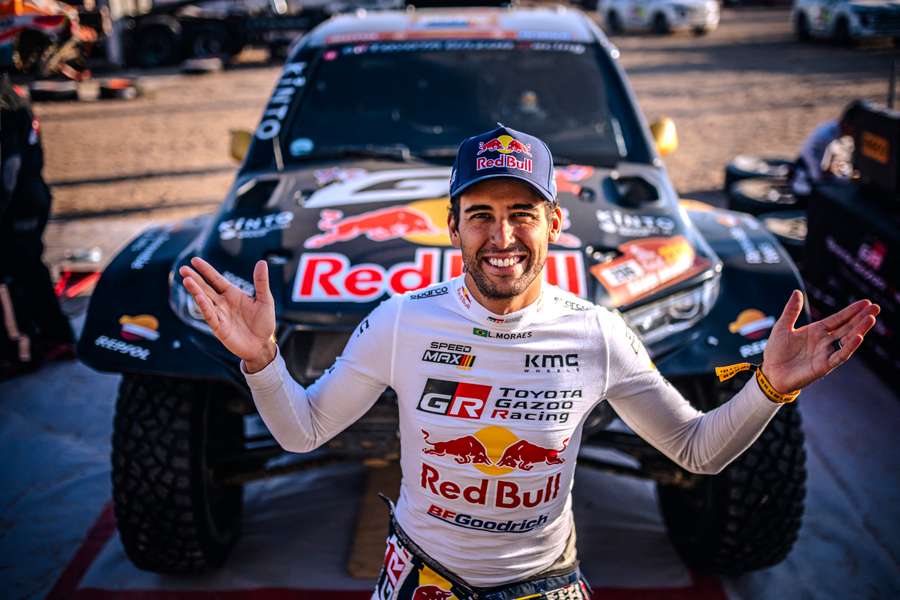 Lucas Moraes foi o primeiro brasileiro a vencer uma etapa na história do Dakar entre os carros