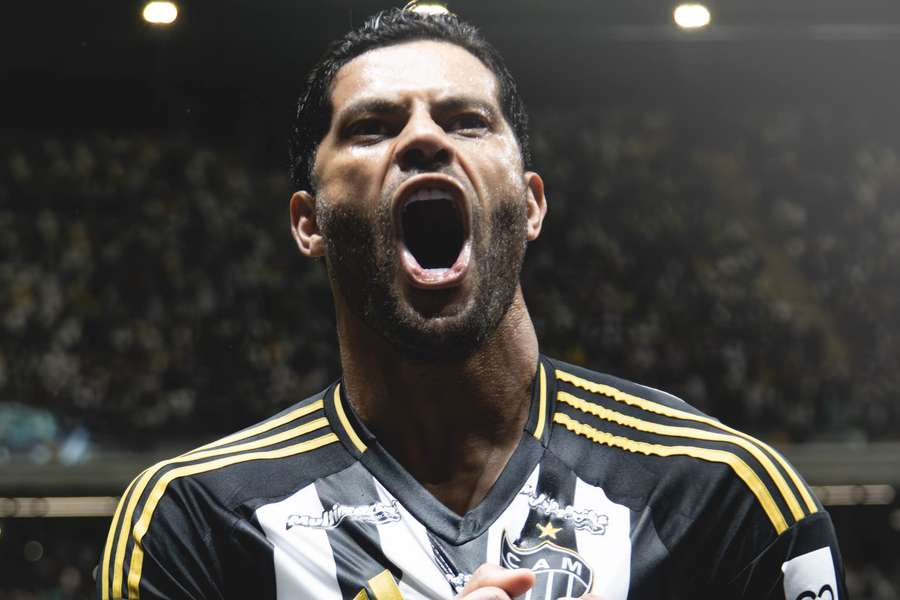 Hulk negou que tenha pedido para deixar o Atlético-MG