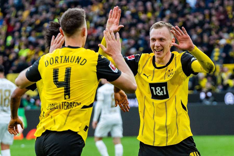 Schlotterbeck und Beier waren maßgeblich am BVB-Erfolg beteiligt.