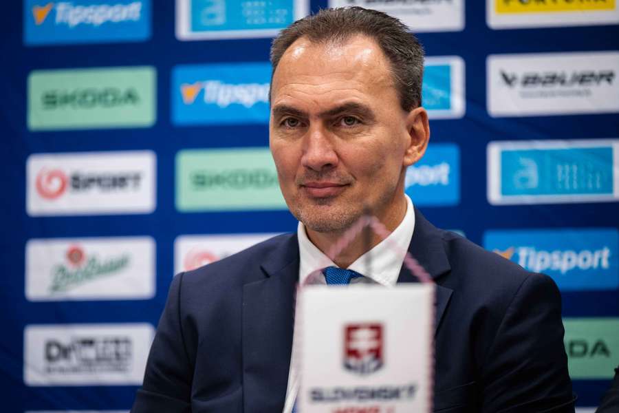 Šatan ostáva prezidentom SZĽH.
