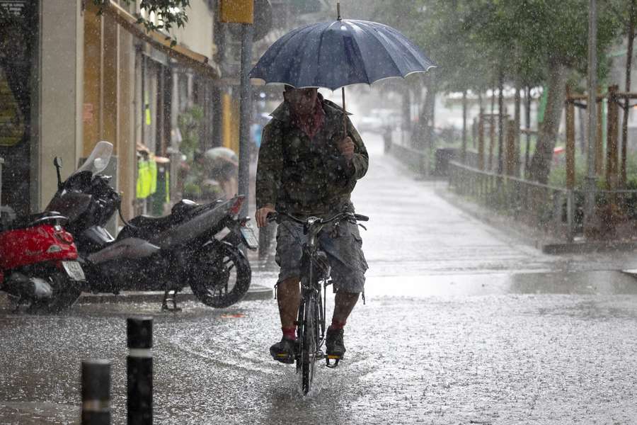Las lluvias torrenciales en la provincia de Barcelona están haciendo estragos Las lluvias torrenciales en la provincia de Barcelona están haciendo estragos