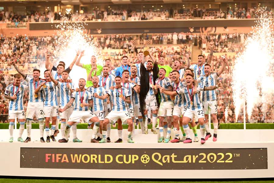 Šampionát v Kataru ovládli Argentinci.