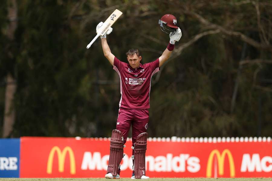 Marnus Labuschagne acknowledges his Dean Jones Trophy century against NSW on Monday.