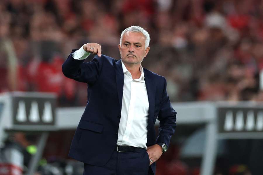 FC Porto ukarane za przyśpiewki kibiców wobec Mourinho. "Doszło do agresji słownej dyskryminującej"