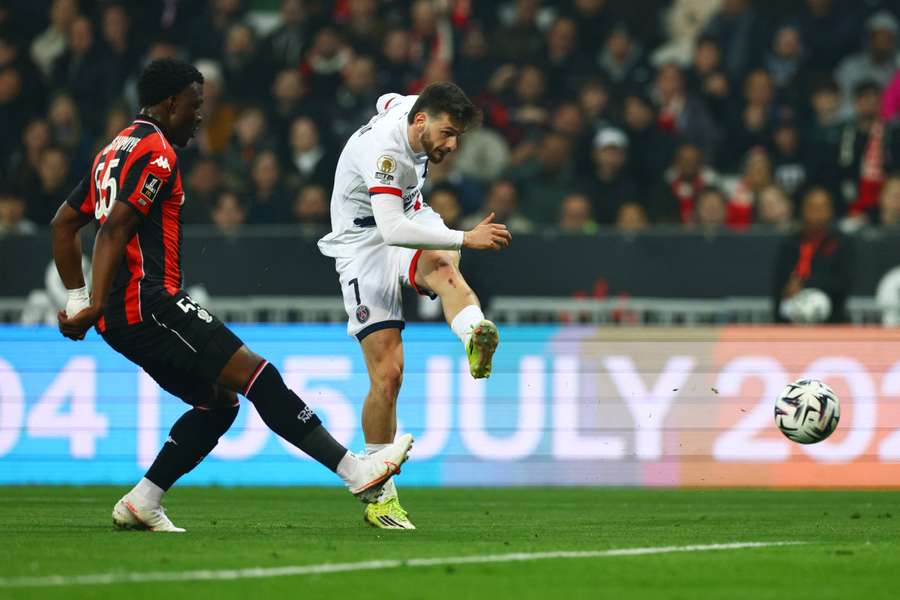 Arsenal exploring sensational move for PSG star Kvaratskhelia Arsenal exploring sensational move for PSG star Kvaratskhelia