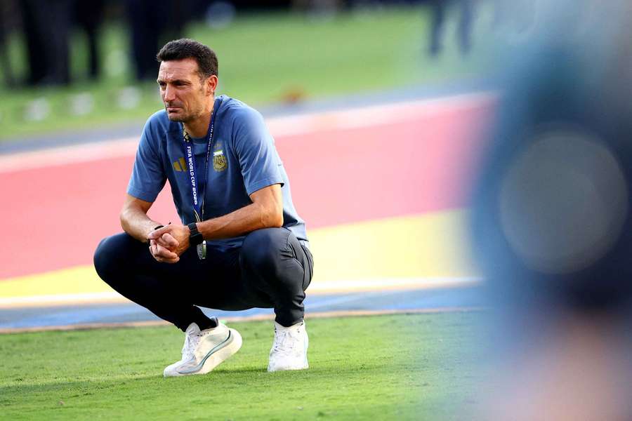 Lionel Scaloni reacts after the defeat Lionel Scaloni reacts after the defeat
