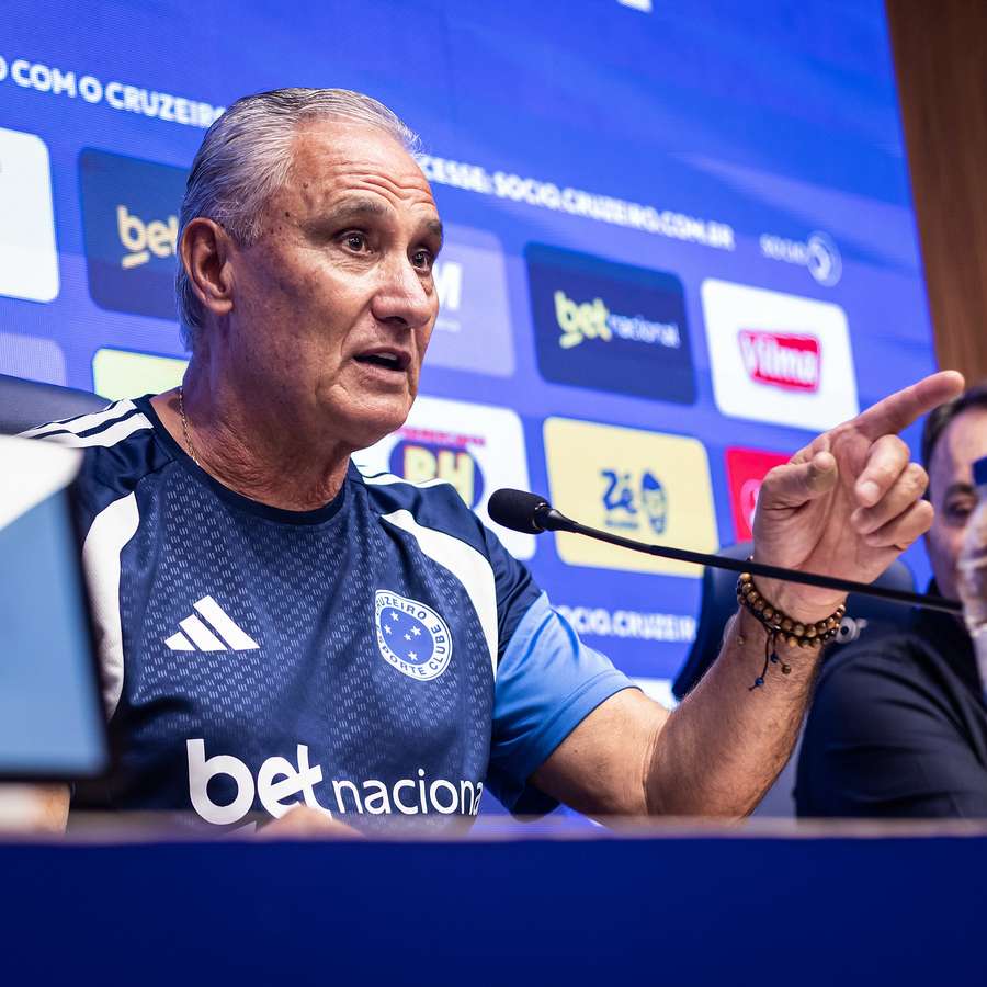 Tite em apresentação no Cruzeiro