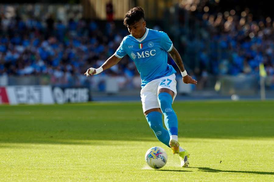 Alisson Santos fez 15 jogos pelo Nápoles, com quatro golos marcados