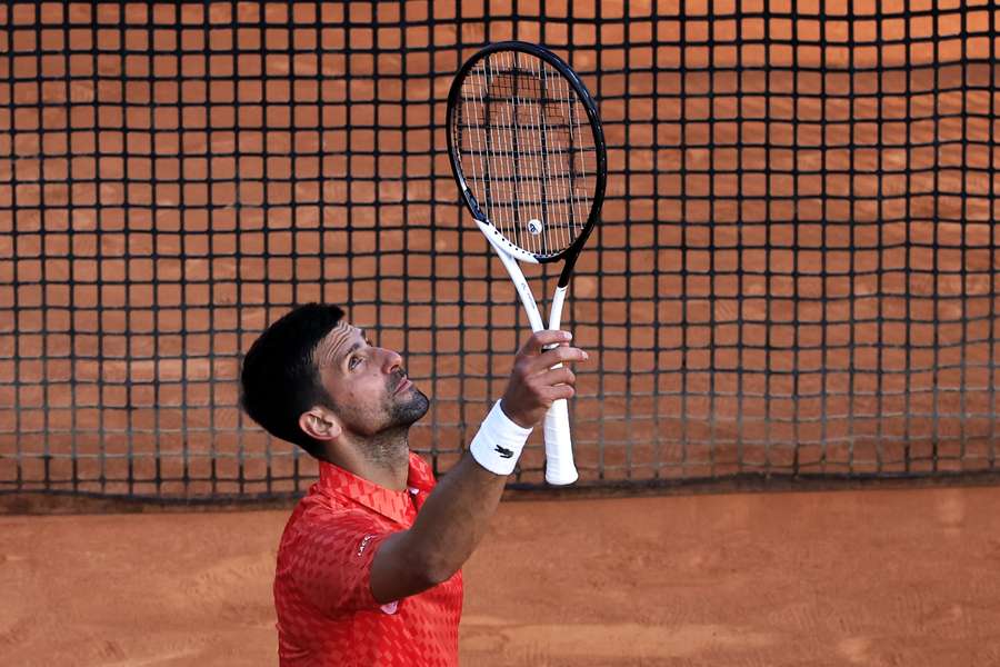 Ténis: Djokovic precisa de tempo para se adaptar após um reinício "feio"