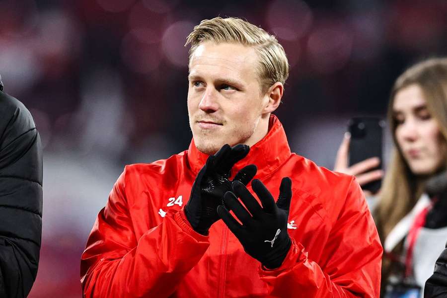 Schlager está novamente lesionado