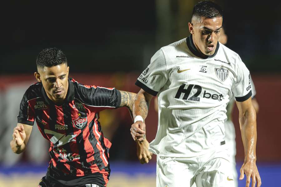 Atlético-MG e Vitória se enfrentam pelo Brasileirão Atlético-MG e Vitória se enfrentam pelo Brasileirão