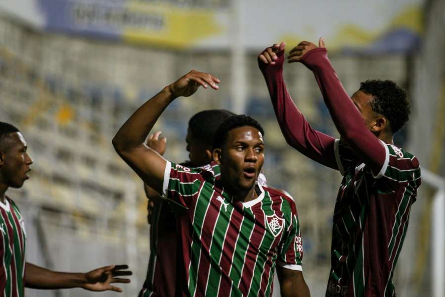 Flu estreou com vitória diante do Água Santa Flu estreou com vitória diante do Água Santa