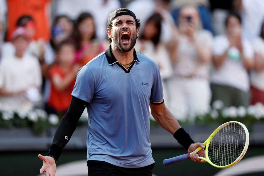 Berrettini siegte am Ende in glatt in drei Sätzen Berrettini siegte am Ende in glatt in drei Sätzen