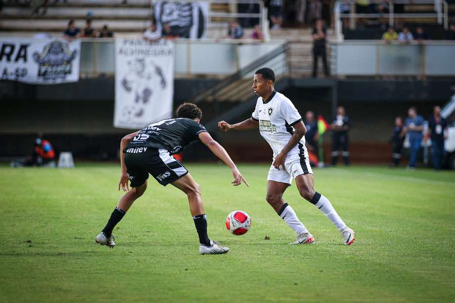 Botafogo ainda não deixou pontos pelo caminho na Copinha Botafogo ainda não deixou pontos pelo caminho na Copinha