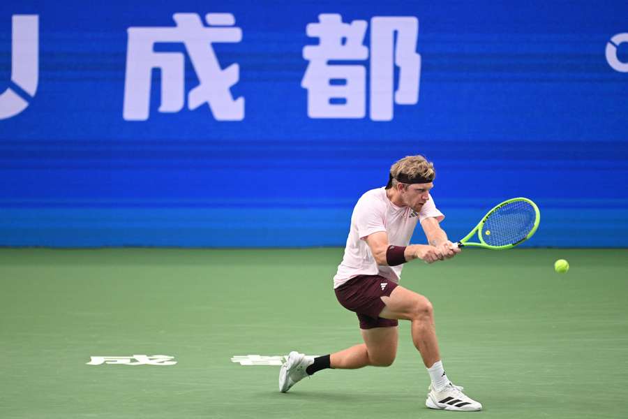Davidovich ha ganado el torneo de Chengdu Davidovich ha ganado el torneo de Chengdu