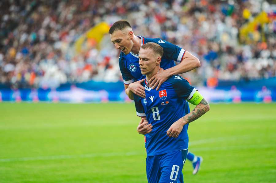 Duda a Boženík sa postarali o góly SR.