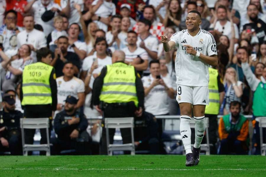 Mbappé celebrando un gol
