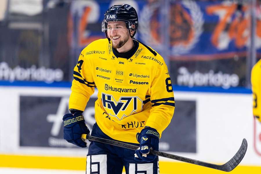 Regenda v drese HV71.