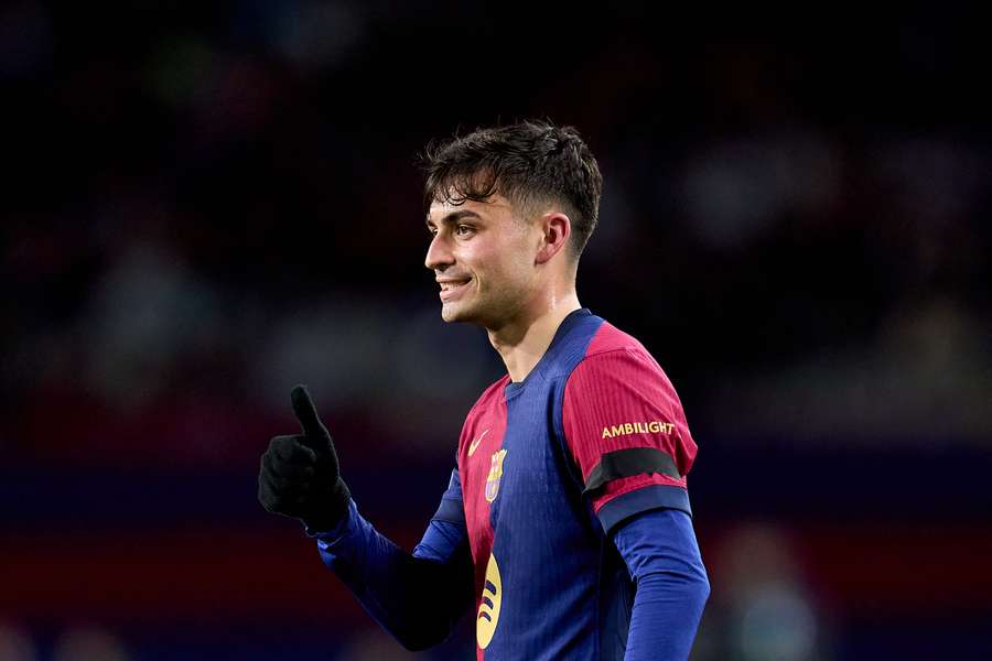 Pedri contre Benfica à Montjuïc