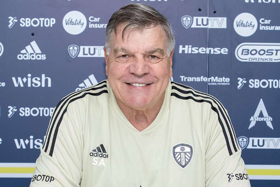 Sam Allardyce vai estrear-se em casa do Manchester City