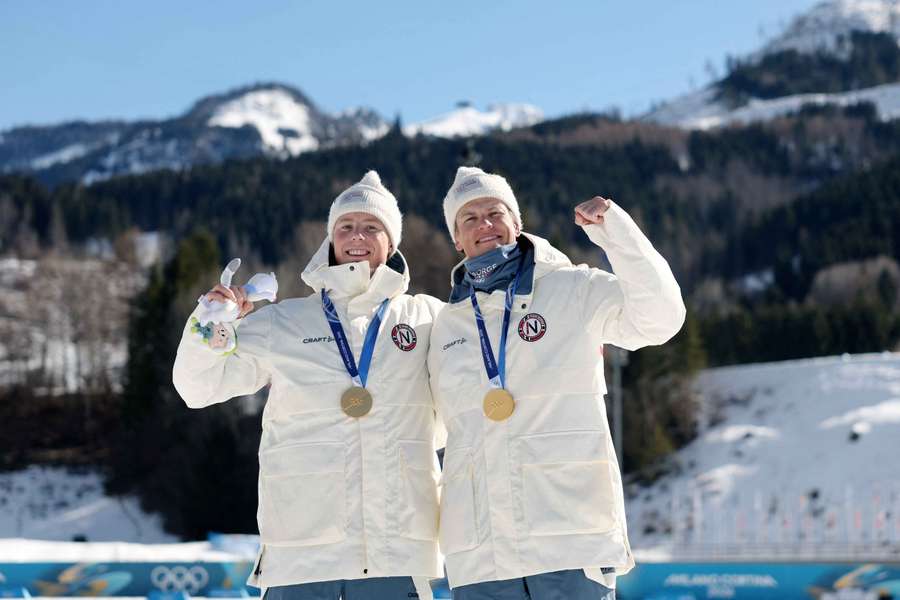 Einar Hedegart and Johannes Klaebo of Norway celebrate