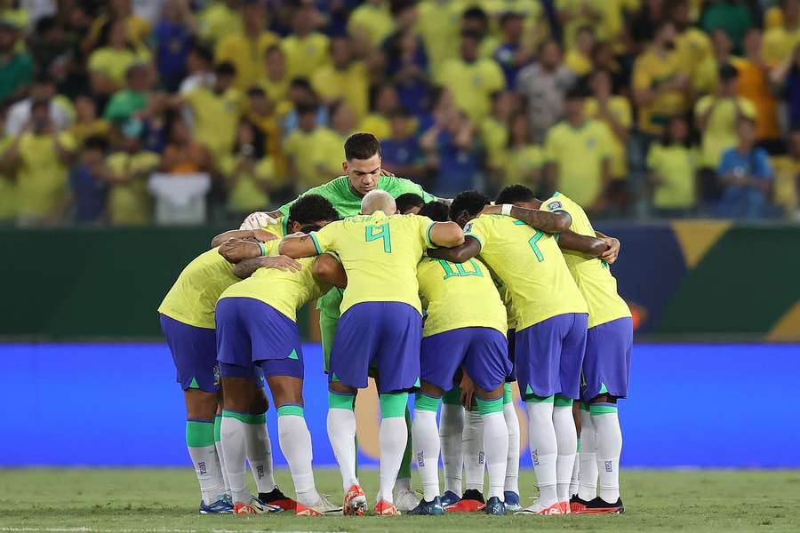 Brasil mede forças com o México antes da Copa América