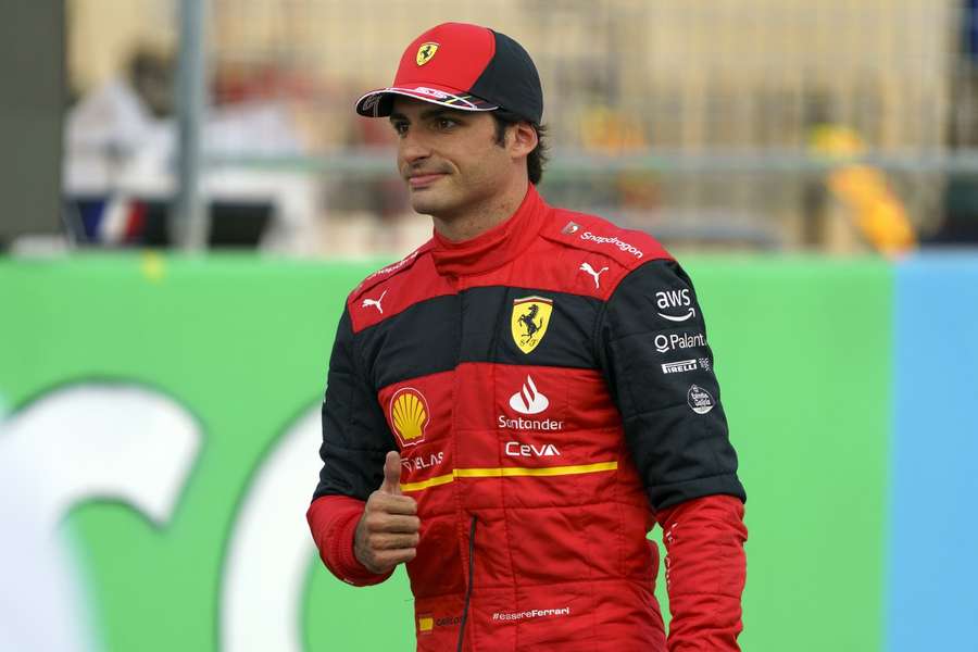 Ferrari bojuje o Pohár konštruktérov.