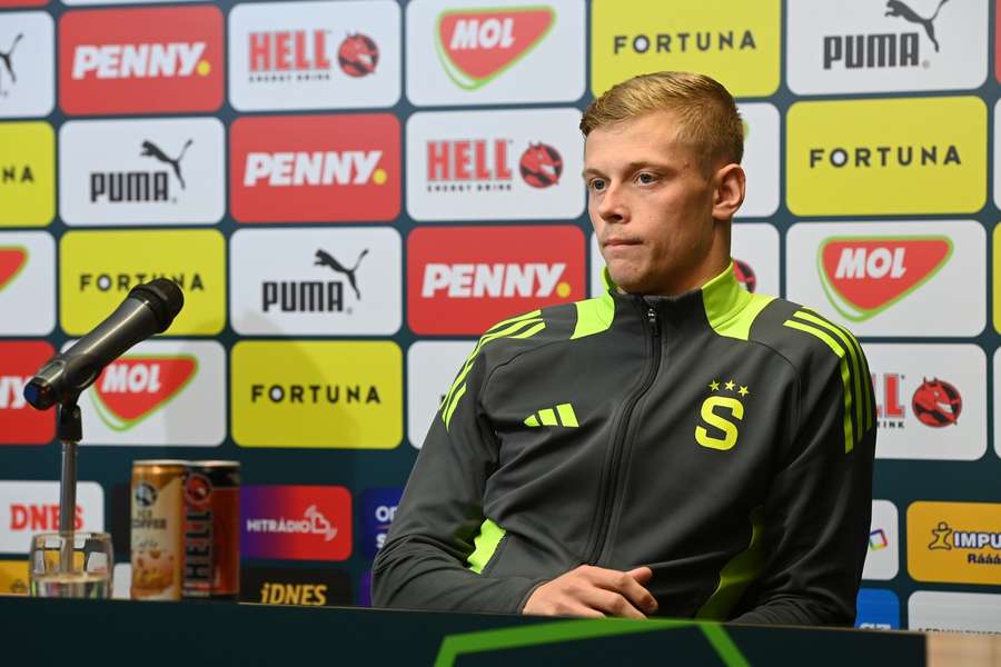 Panák před finále MOL Cupu.