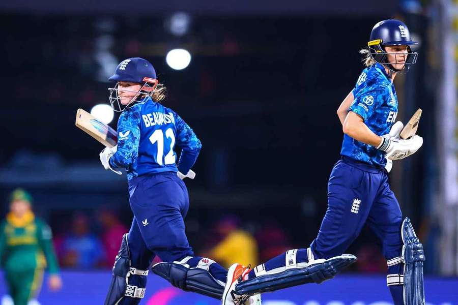England skittle sorry South Africa for 69 at Women's World Cup