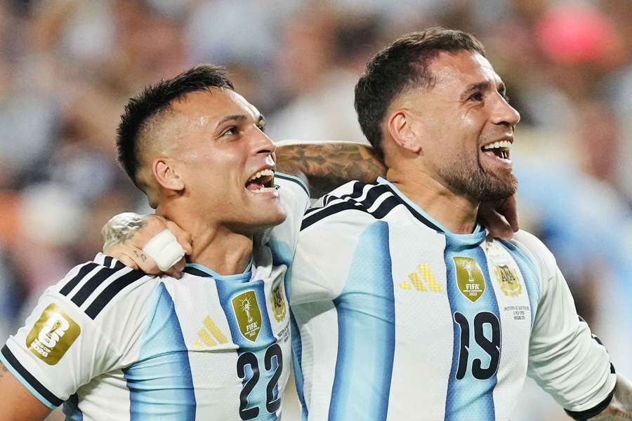 Lautaro e Otamendi