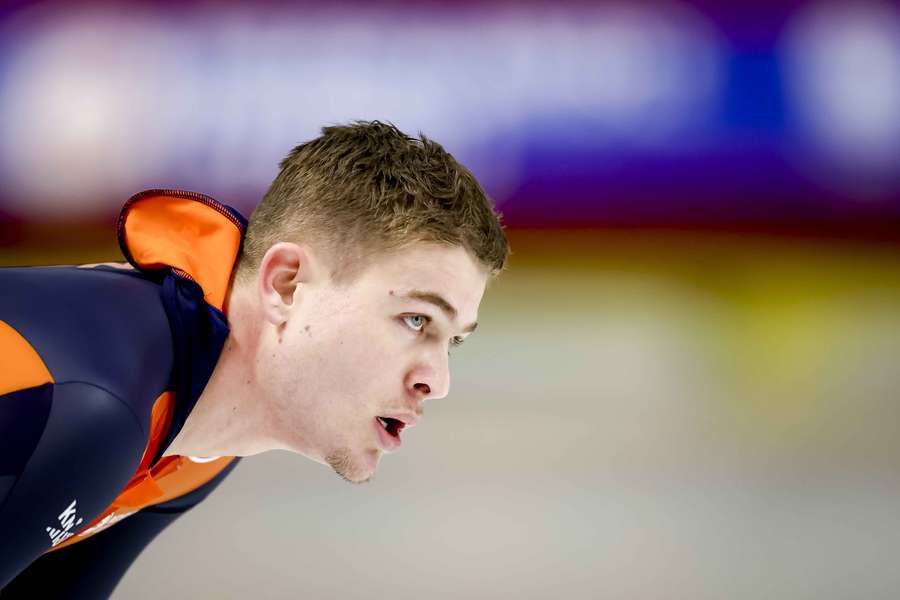 Hij raakte geblesseerd met een training in Thialf