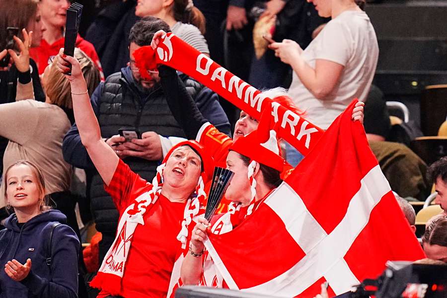 Håndboldlandsholdet regner med dansk tilskuerfest i Hamburg