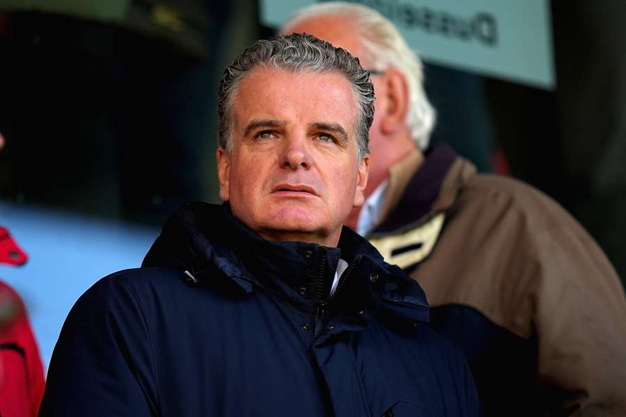 Feyenoord director Dennis te Kloese will step down at the end of the season